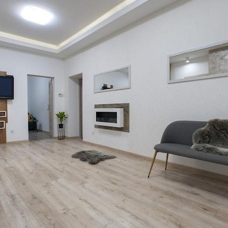 Apartamenty Pod Fortami Přemyšl Exteriér fotografie