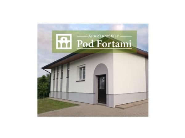 Apartamenty Pod Fortami Přemyšl Exteriér fotografie